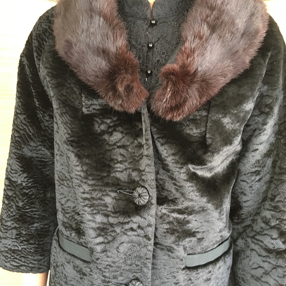 Vintage 1960's 3/4 sleeve cropped evening jacket